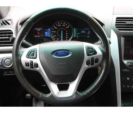 2014 Ford Explorer XLT is a 2014 Ford Explorer XLT SUV in Lansing MI