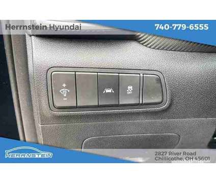 2021 Hyundai Tucson SE is a Black 2021 Hyundai Tucson SE SUV in Chillicothe OH