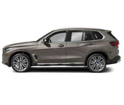 2025 BMW X5 M60i is a Green 2025 BMW X5 3.0si SUV in Westbrook ME