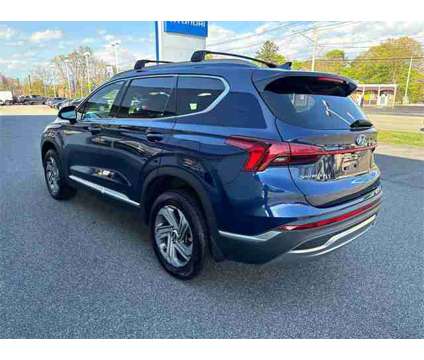 2021 Hyundai Santa Fe SEL is a 2021 Hyundai Santa Fe SUV in North Attleboro MA