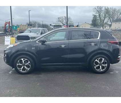 2020 Kia Sportage LX is a 2020 Kia Sportage LX SUV in Utica NY