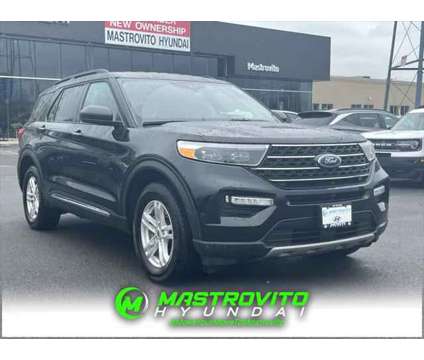 2022 Ford Explorer XLT is a Black 2022 Ford Explorer XLT SUV in Utica NY