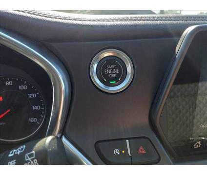 2020 Chevrolet Blazer FWD 2LT is a Silver 2020 Chevrolet Blazer 4dr SUV in Springfield IL