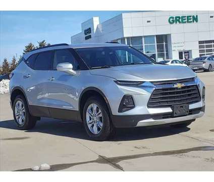 2020 Chevrolet Blazer FWD 2LT is a Silver 2020 Chevrolet Blazer 4dr SUV in Springfield IL