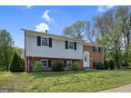 12604 Oakwood Dr, Woodbridge, VA 22192