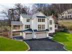 1692 Weyhill Dr, Upper Saucon Township, PA 18034