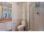 Condo For Sale In Chicago, Illinois