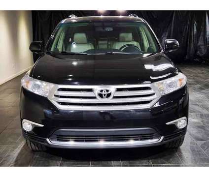 2011 Toyota Highlander for sale is a Black 2011 Toyota Highlander Car for Sale in Rolling Meadows IL