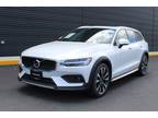 2020 Volvo V60 Cross Country