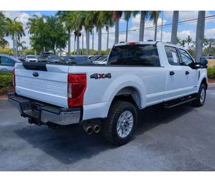 2022 Ford Super Duty F-250 SRW XLT is a White 2022 Ford Car for Sale in Estero FL