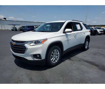 2021 Chevrolet Traverse LT Cloth is a White 2021 Chevrolet Traverse LT Car for Sale in Fort Myers FL
