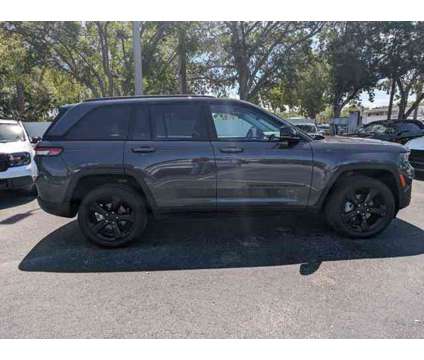 2023 Jeep Grand Cherokee Limited is a Grey 2023 Jeep grand cherokee Limited Car for Sale in Sarasota FL