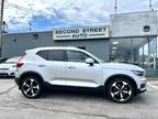 Used 2019 Volvo XC40 for sale.