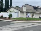 Home For Sale In Saugus, California