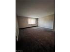 Flat For Rent In Youngstown, Ohio