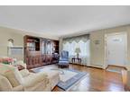 Home For Sale In North Bellmore, New York