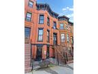 Flat For Rent In Brooklyn, New York