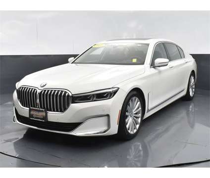 2022 BMW 7 Series 740i xDrive is a White 2022 BMW 7-Series Sedan in Columbus GA