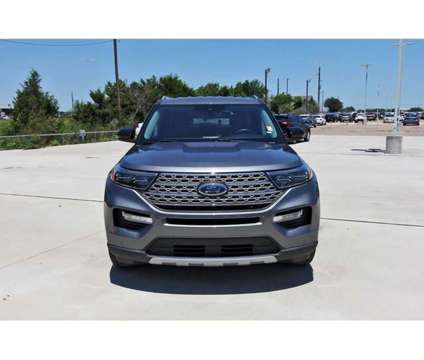 2022 Ford Explorer Limited is a Grey 2022 Ford Explorer Limited SUV in Rosenberg TX