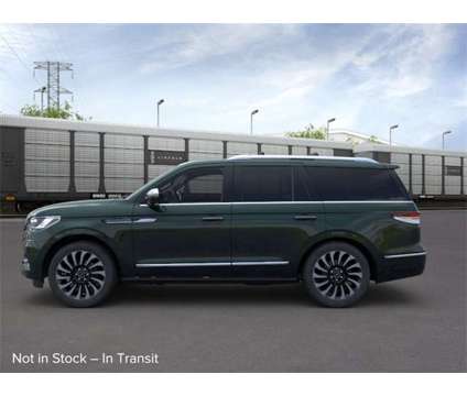 2024 Lincoln Navigator Black Label is a Green 2024 Lincoln Navigator Black Label SUV in Kenner LA