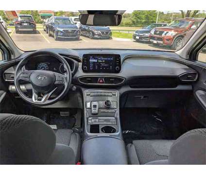 2021 Hyundai Santa Fe SEL is a 2021 Hyundai Santa Fe SUV in Algonquin IL