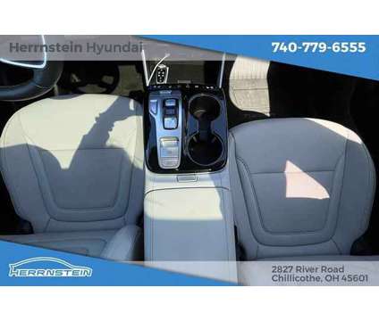 2022 Hyundai Tucson Limited is a Blue 2022 Hyundai Tucson Limited SUV in Chillicothe OH