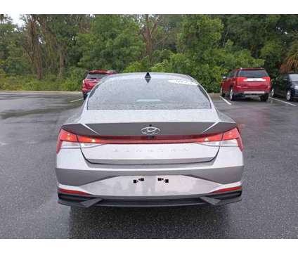 2023 Hyundai Elantra SEL is a 2023 Hyundai Elantra Sedan in Leesburg FL