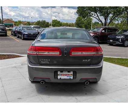 2011 Lincoln MKZ Base is a Grey 2011 Lincoln MKZ Base Sedan in Algonquin IL