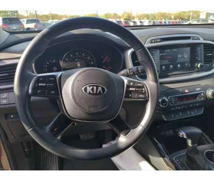 2019 Kia Sorento 3.3L EX is a Brown 2019 Kia Sorento SUV in Dubuque IA