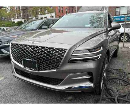 2021 Genesis GV80 2.5T AWD is a Gold, Silver 2021 SUV in Bayside NY