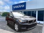 2019 Volvo XC40 T5 Momentum