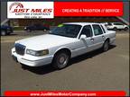 1997 Lincoln Town Car Signature