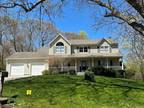 Home For Sale In Jamesport, New York