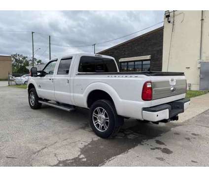 2016 Ford F350 Super Duty Crew Cab for sale is a White 2016 Ford F-350 Super Duty Car for Sale in Oak Park MI