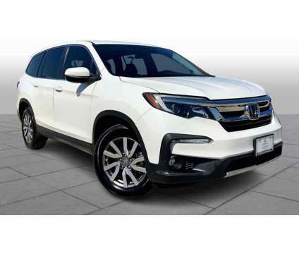 2021UsedHondaUsedPilotUsed2WD is a Silver, White 2021 Honda Pilot Car for Sale in Kingwood TX