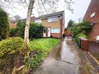 Birkdale Drive, Leeds LS17 2 bed semi-detached house to rent - £1,100 pcm