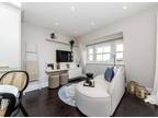 Flat for sale in Fulham Road, London, SW6 (Ref 222882)