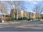 Flat to rent in Wellesley Road, London, W4 (Ref 223250)