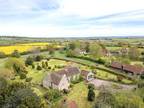 4 bedroom property for sale in Toot Baldon, Oxford, OX44 - Guide price