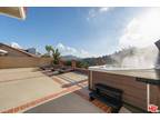 10824 Alta View Dr Studio City, CA -