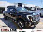 2024 GMC Sierra 2500 Black, new