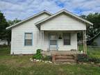 Home For Sale In Bay City, Texas