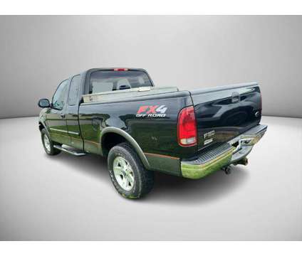 2003 Ford F-150 XL/XLT/Lariat/XLT Heritage is a Black 2003 Ford F-150 XL Truck in Somerset KY