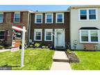 1716 Country Ct, Frederick, MD 21702