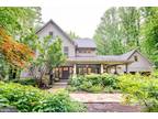 5019 Willowmeade Dr, Fairfax, VA 22030