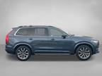 2018 Volvo XC90 Momentum