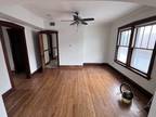 Condo For Rent In Chicago, Illinois