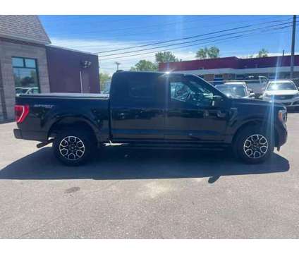 2021 Ford F150 SuperCrew Cab for sale is a Black 2021 Ford F-150 SuperCrew Car for Sale in Wayne MI