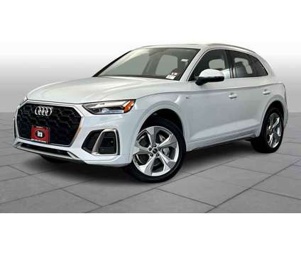 2022UsedAudiUsedQ5Used45 TFSI quattro is a White 2022 Audi Q5 Car for Sale in Manchester NH