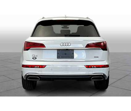 2022UsedAudiUsedQ5Used45 TFSI quattro is a White 2022 Audi Q5 Car for Sale in Manchester NH